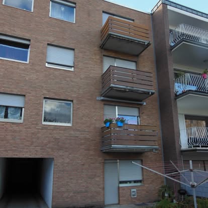 Sanierter Balkon mit neuem Aufbau