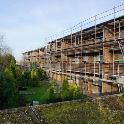 Wohnanlage mit sanierten Balkonen