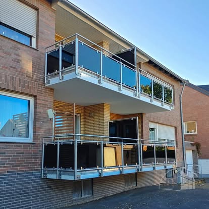 Geländer an einem Balkon